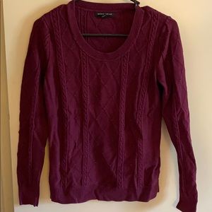 Maroon sweater